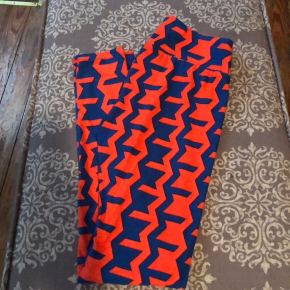 LuLaRoe Pants - LulaRoe One Size leggings